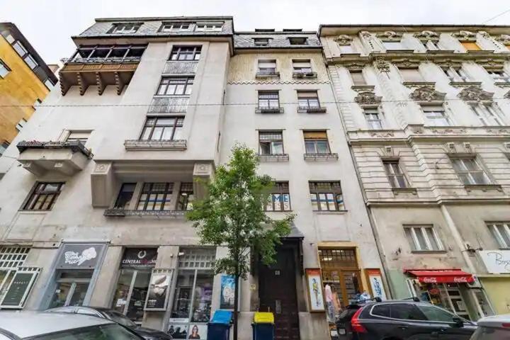 Studio Apartman Budapest Sziveben Exterior photo